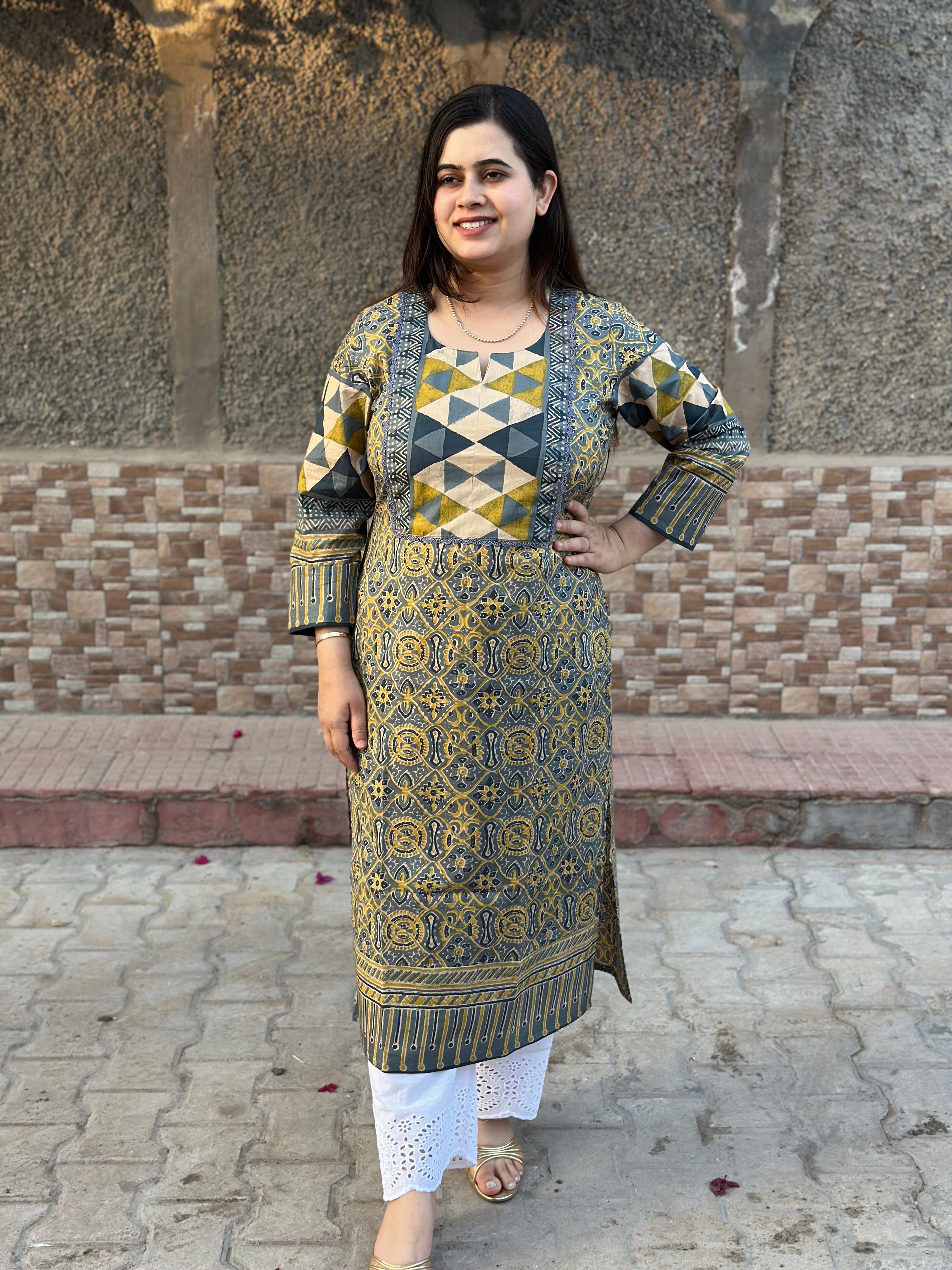 Airy Bagru Cotton Kurti for women dabu