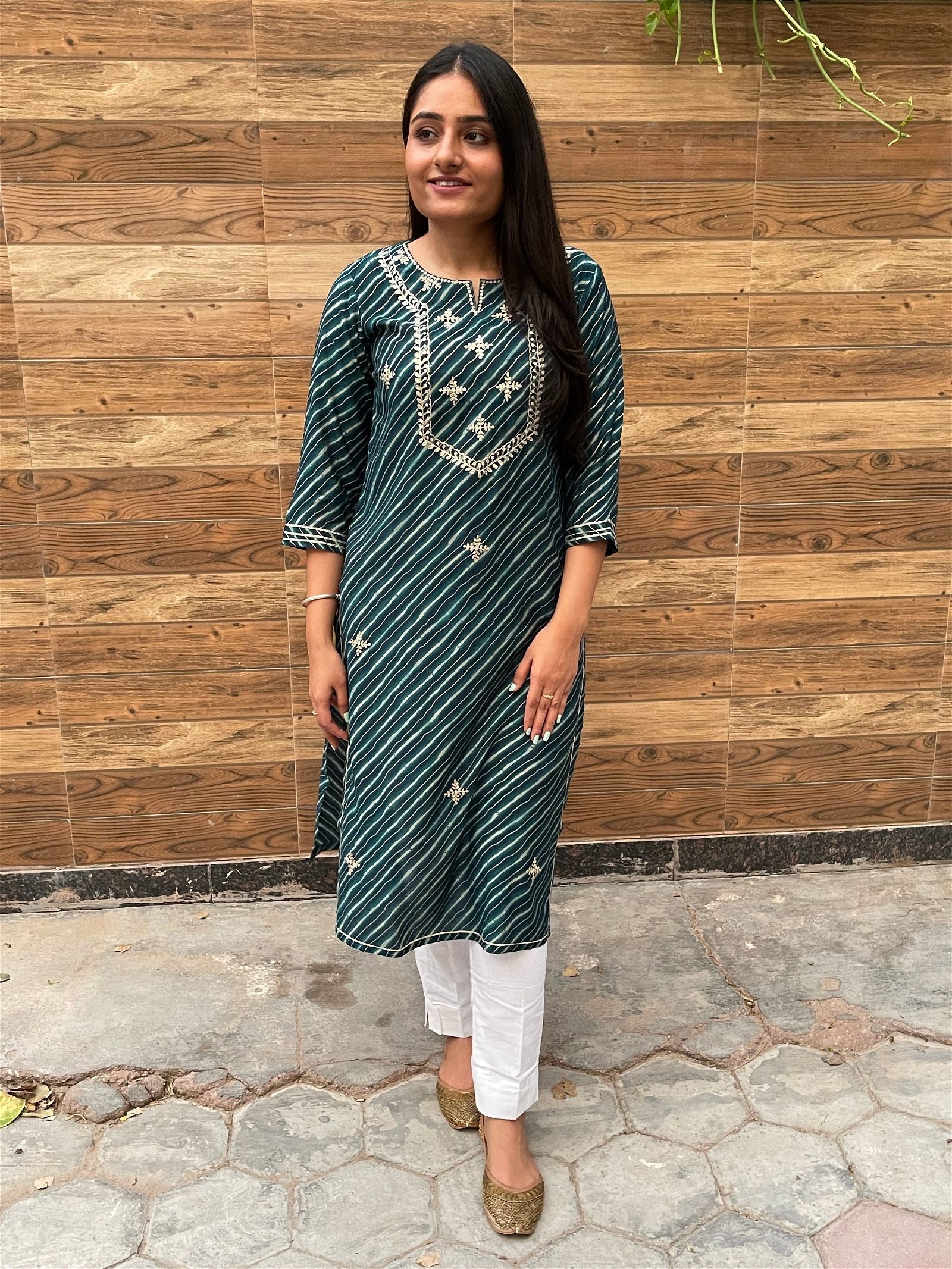 Muslin Kurti  YLI6 - Vijay Laxmi